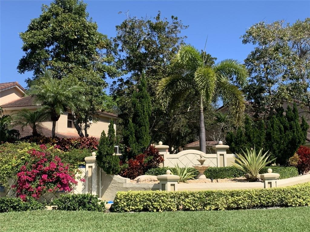 VERONA OF DEER CREEK - Residential
