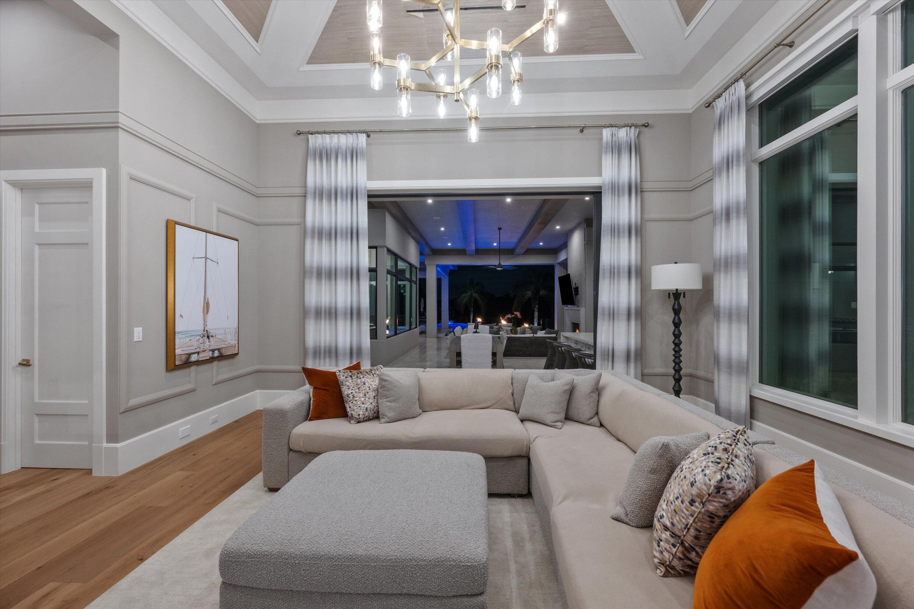 CYPRESS ISLAND OF PALM BEACH POLO & COUN - Residential