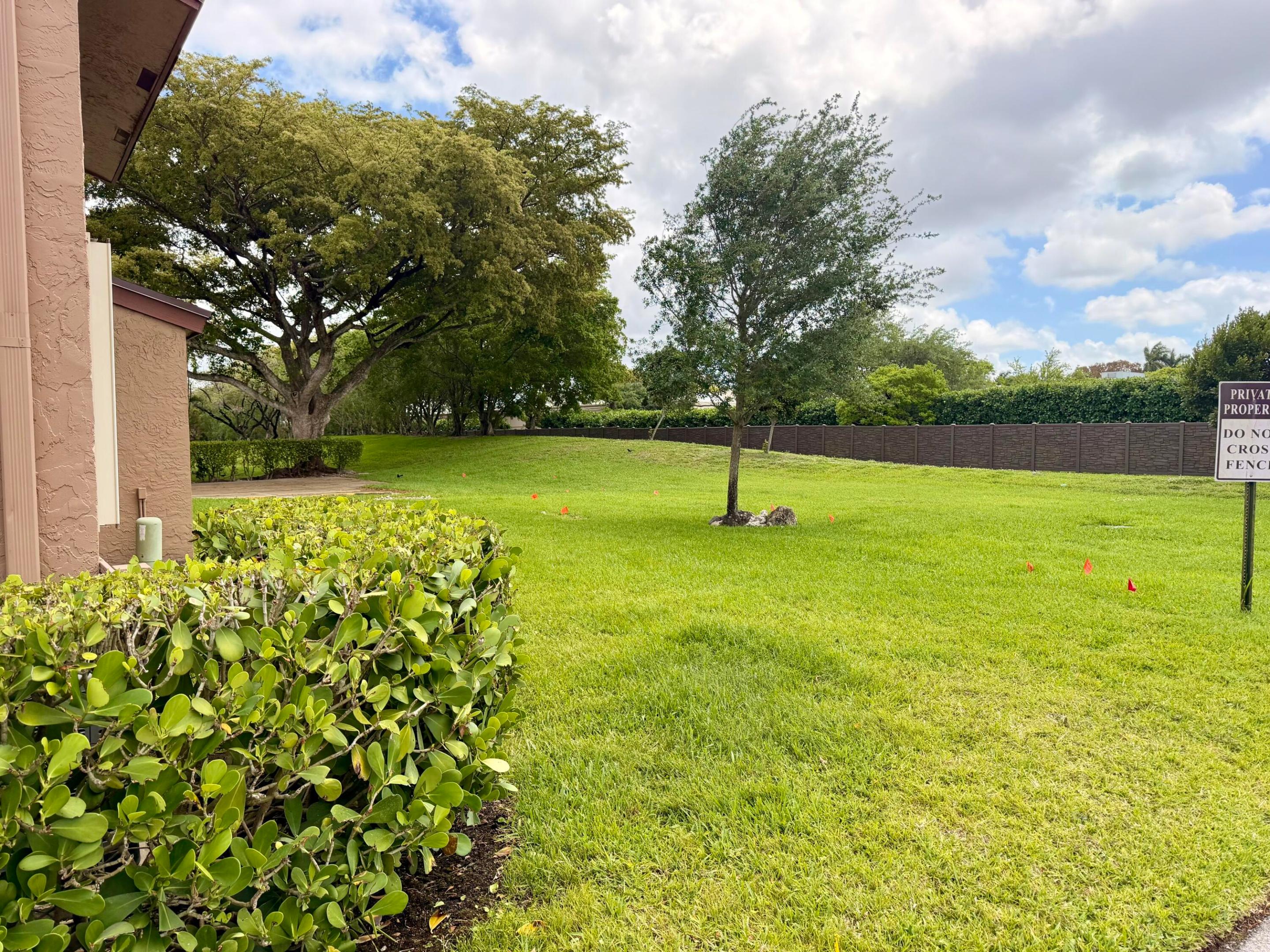 WINDING LAKE AT WELLEBY CONDO - Residential