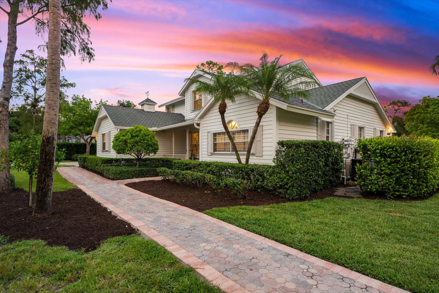 PADDOCK PARK 2 OF WELLINGTON - Residential