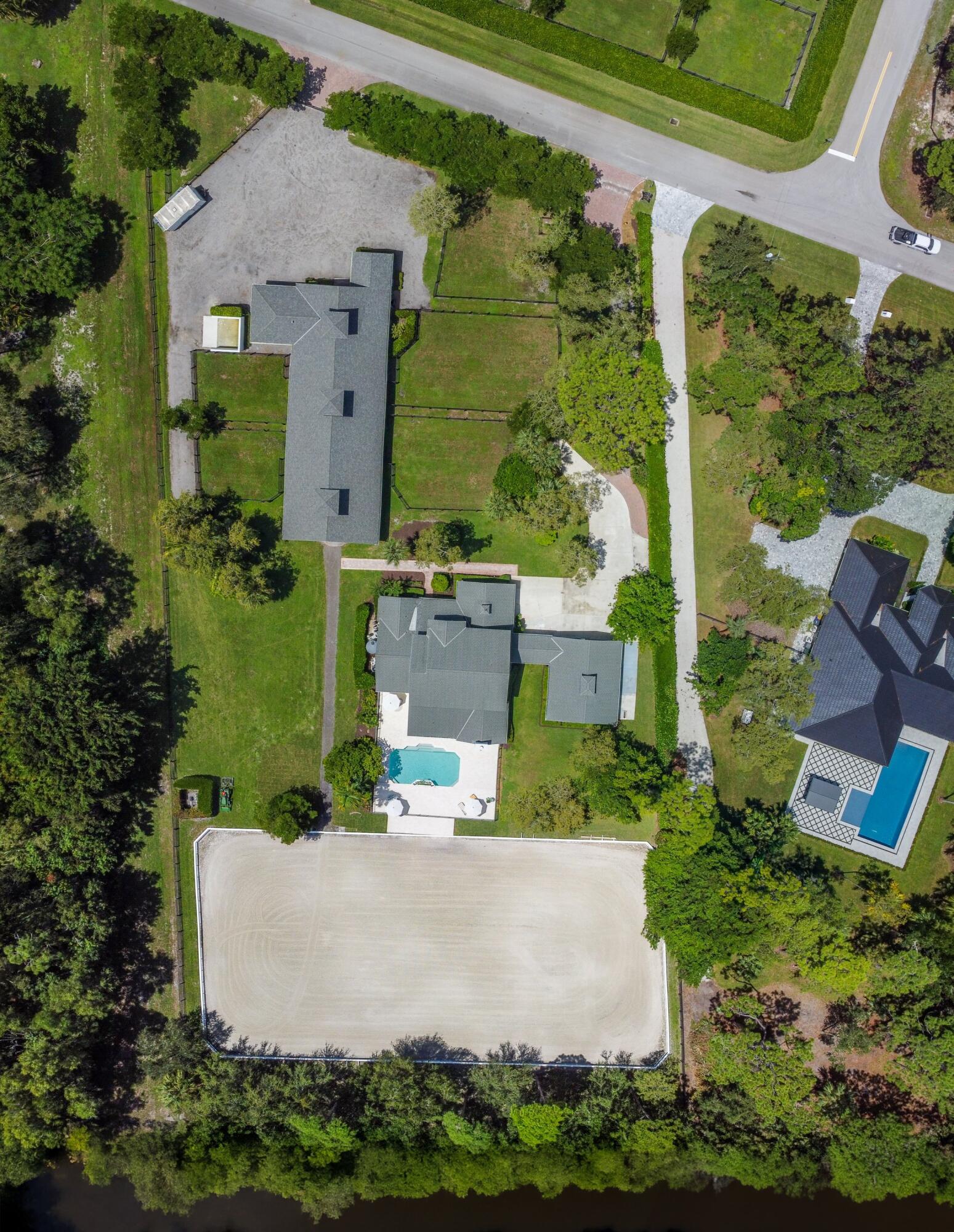 PADDOCK PARK 2 OF WELLINGTON - Residential