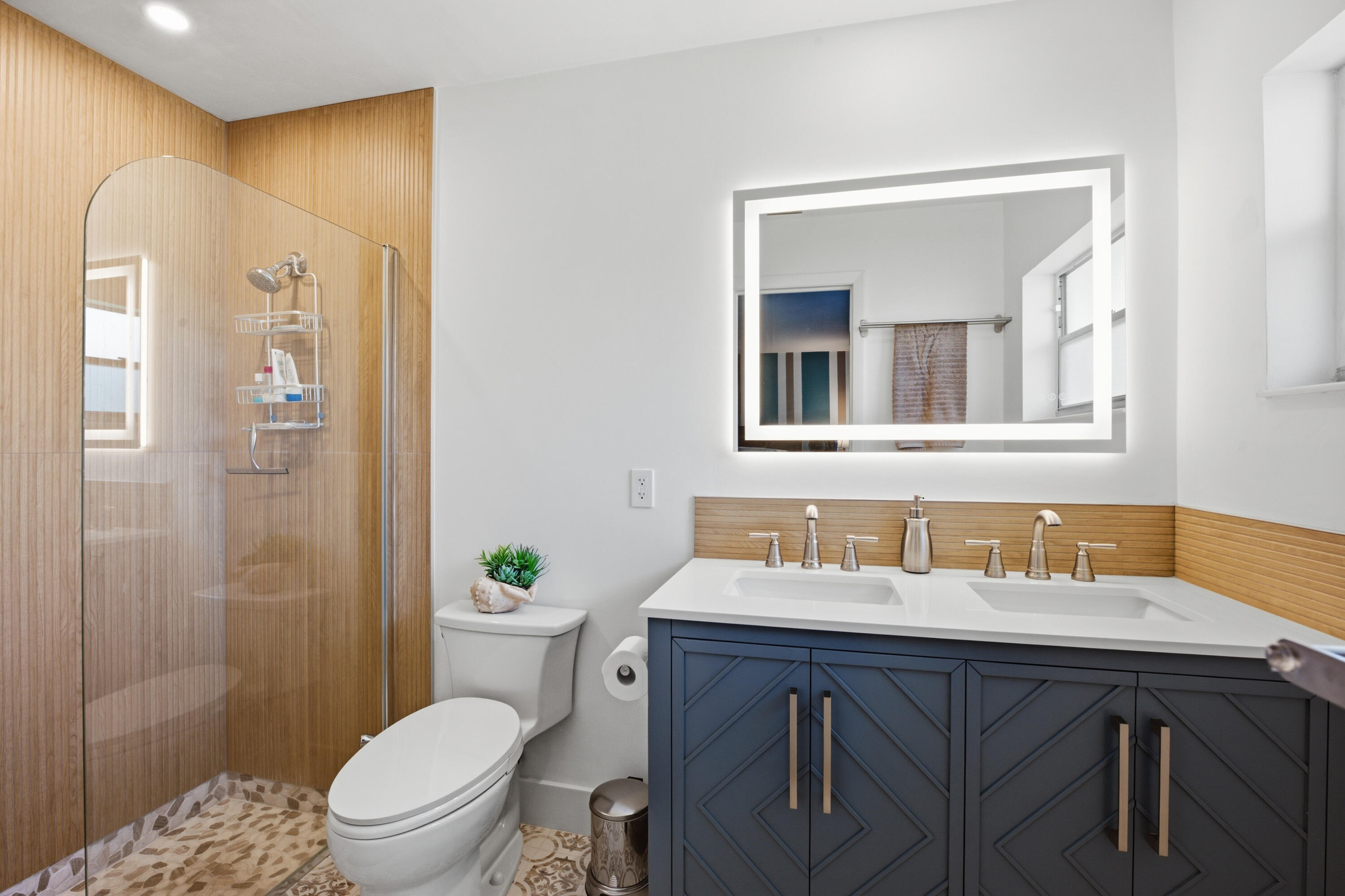 DELRAY VILLAS 5 - Residential