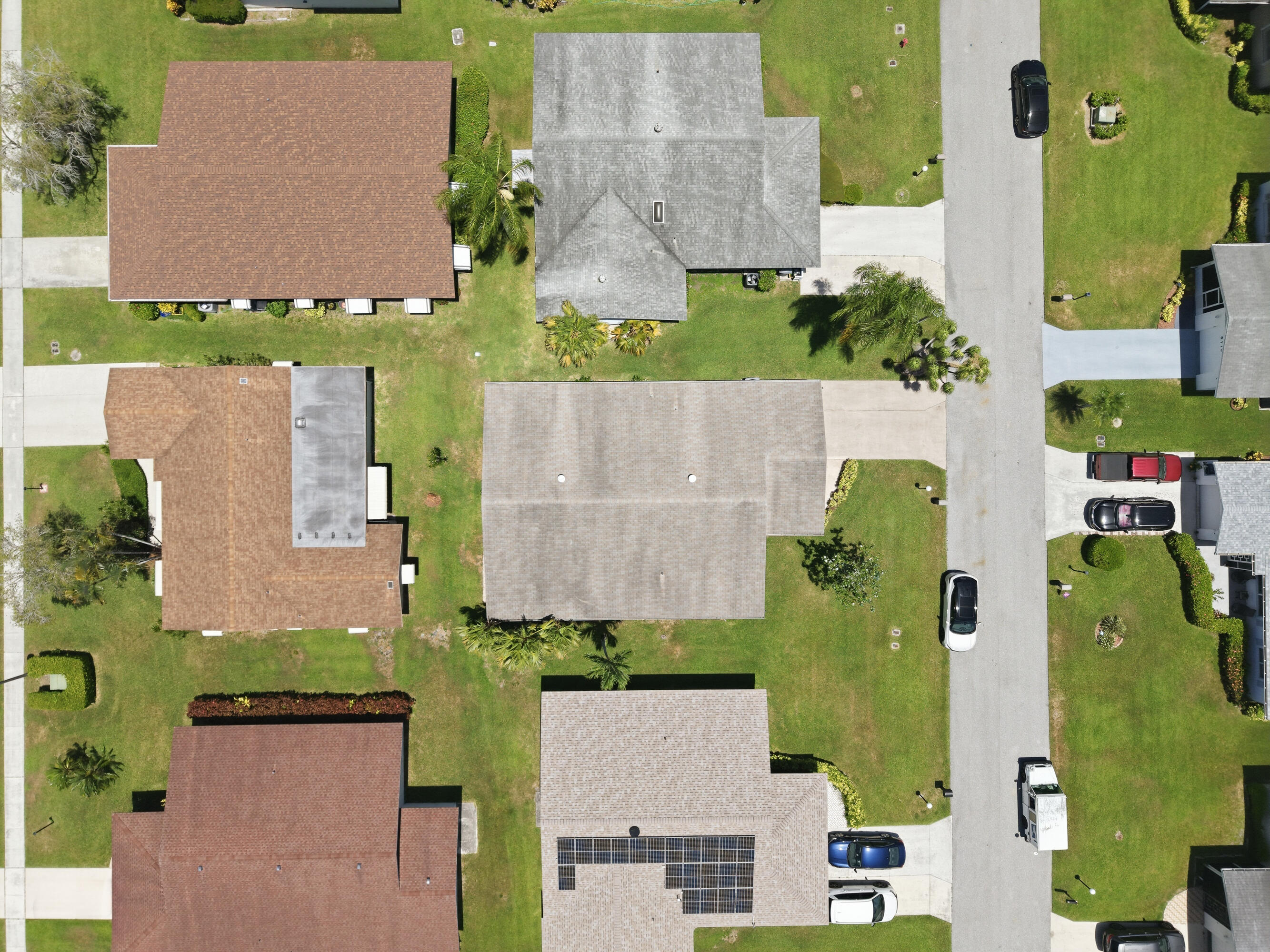 DELRAY VILLAS 5 - Residential
