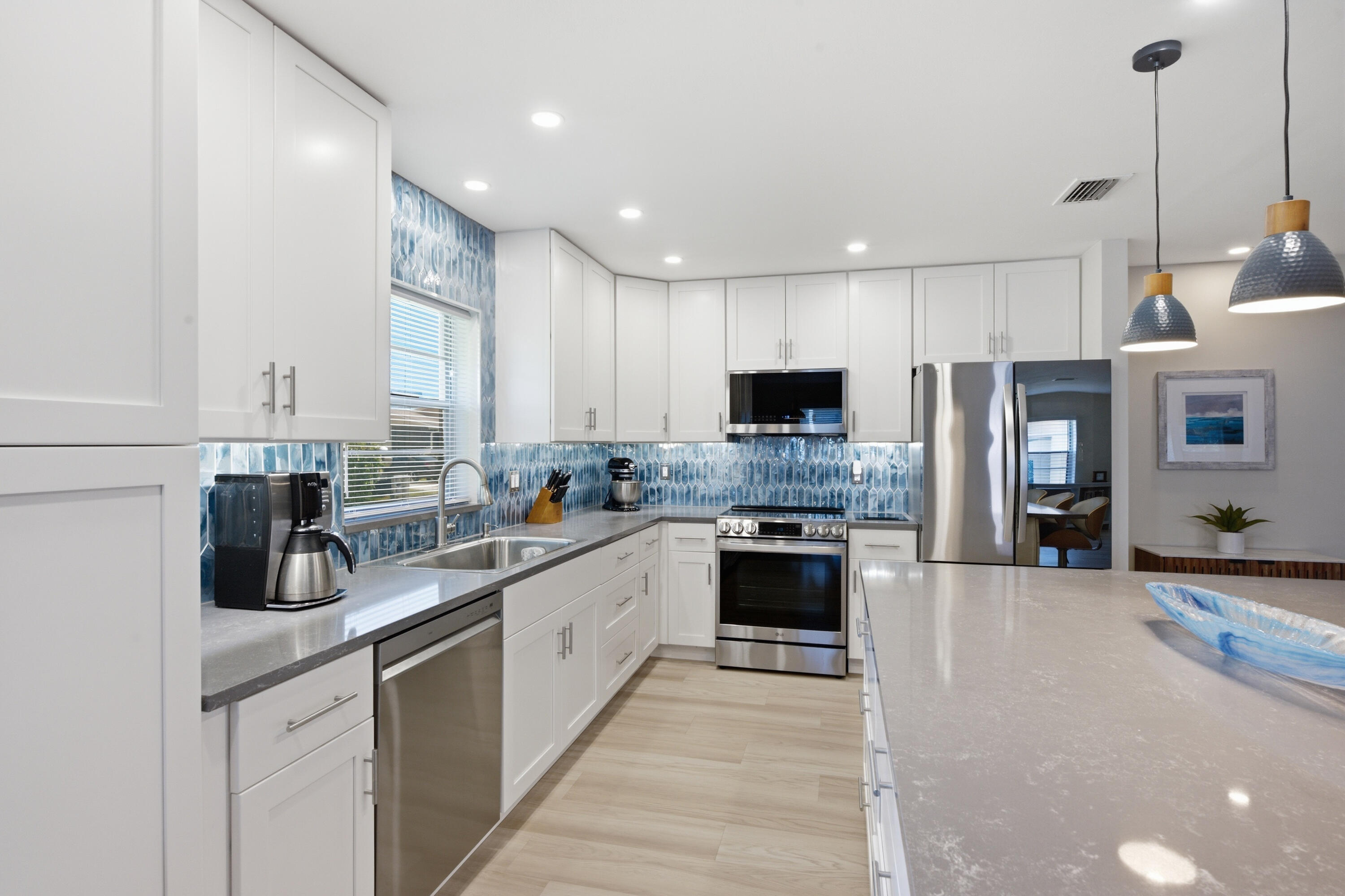 DELRAY VILLAS 5 - Residential