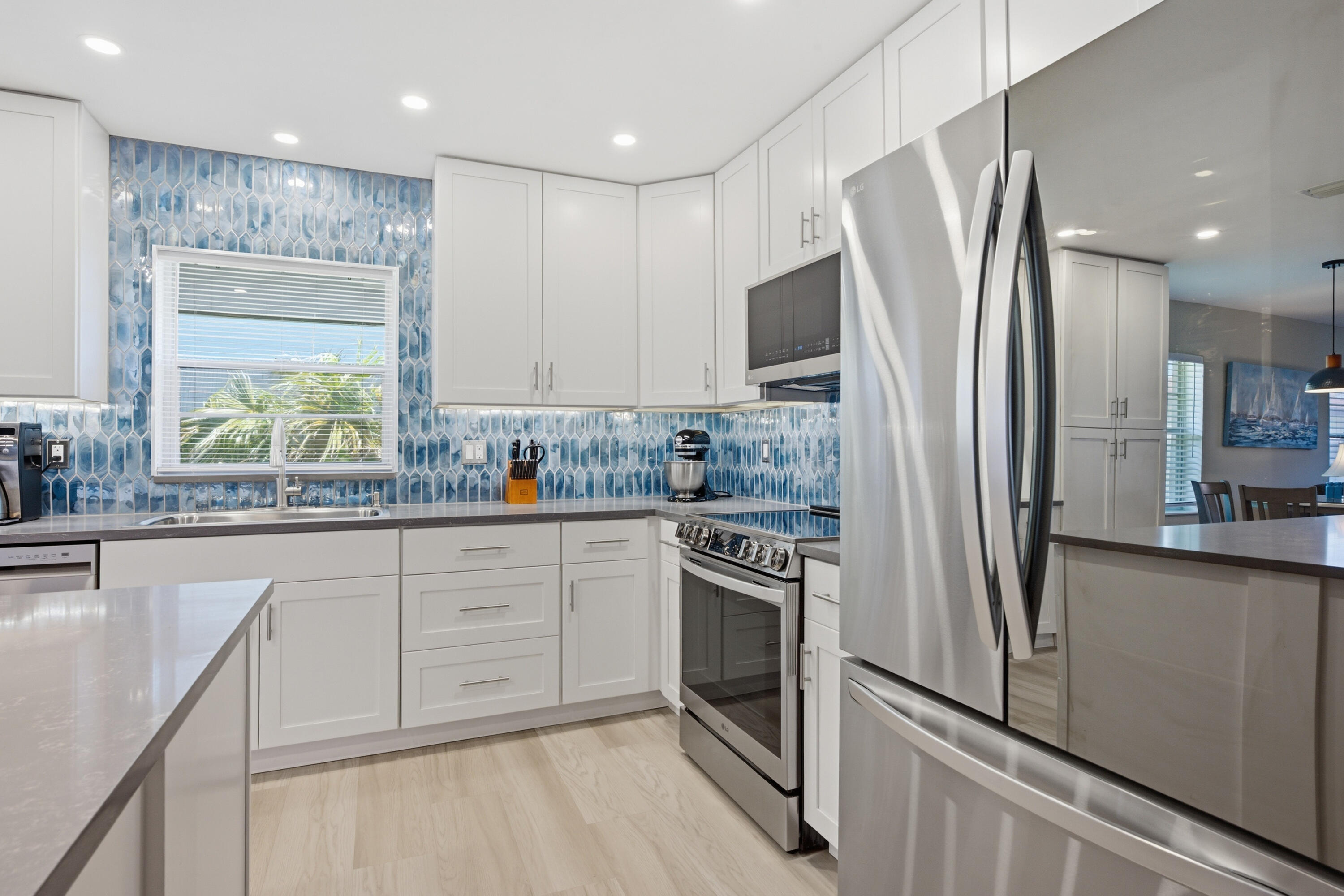 DELRAY VILLAS 5 - Residential
