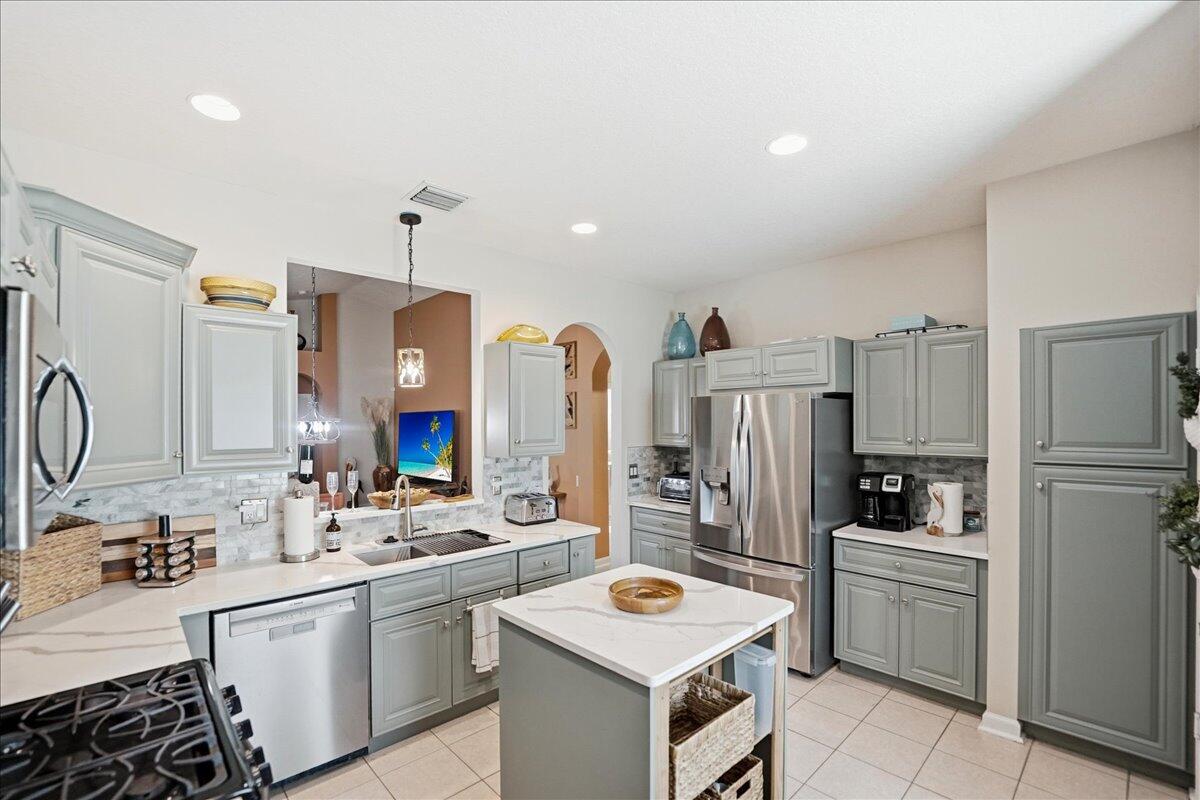 CASCADES AT ST LUCIE WEST - Residential