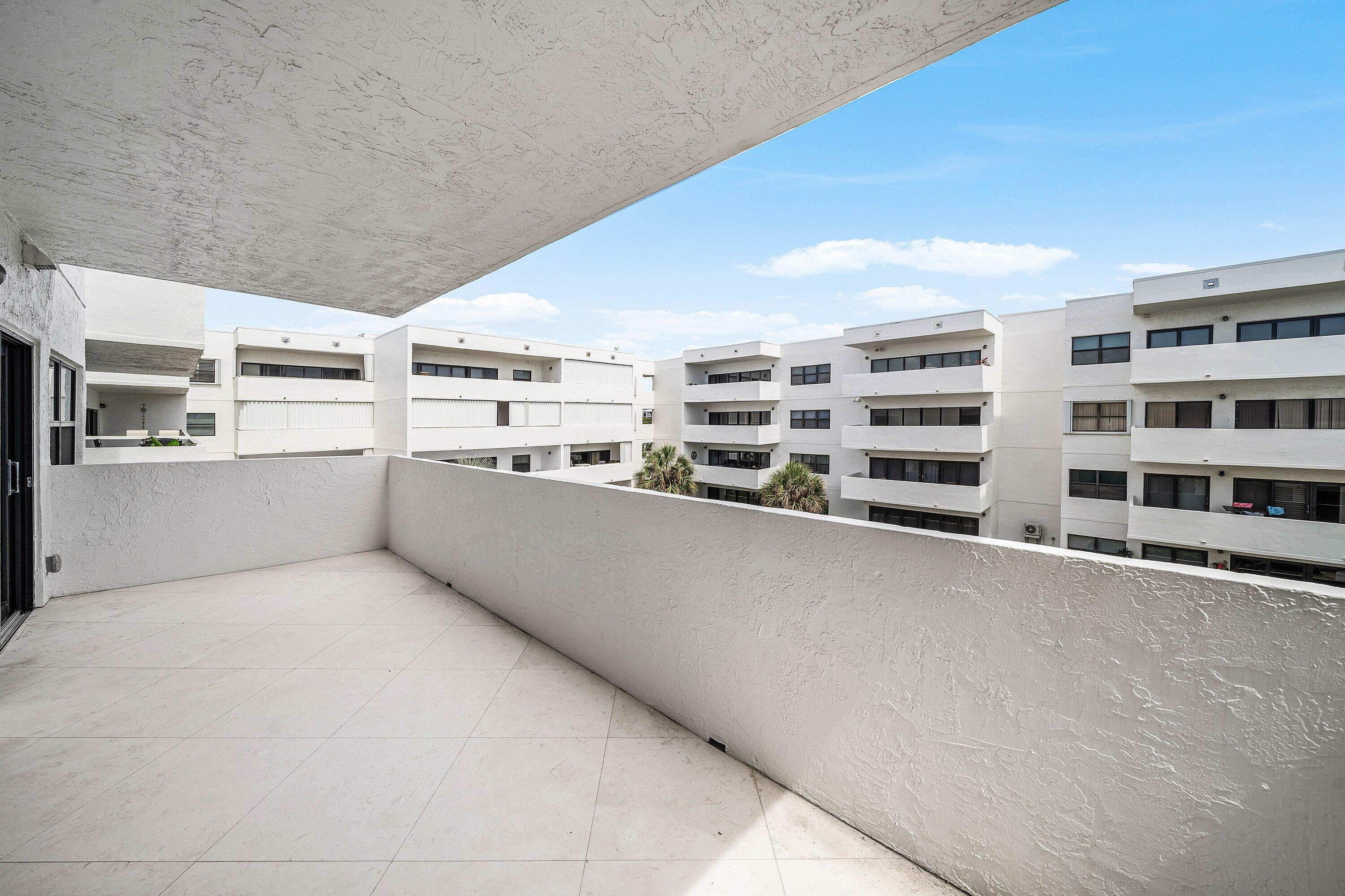 Beach House - Residential Lease