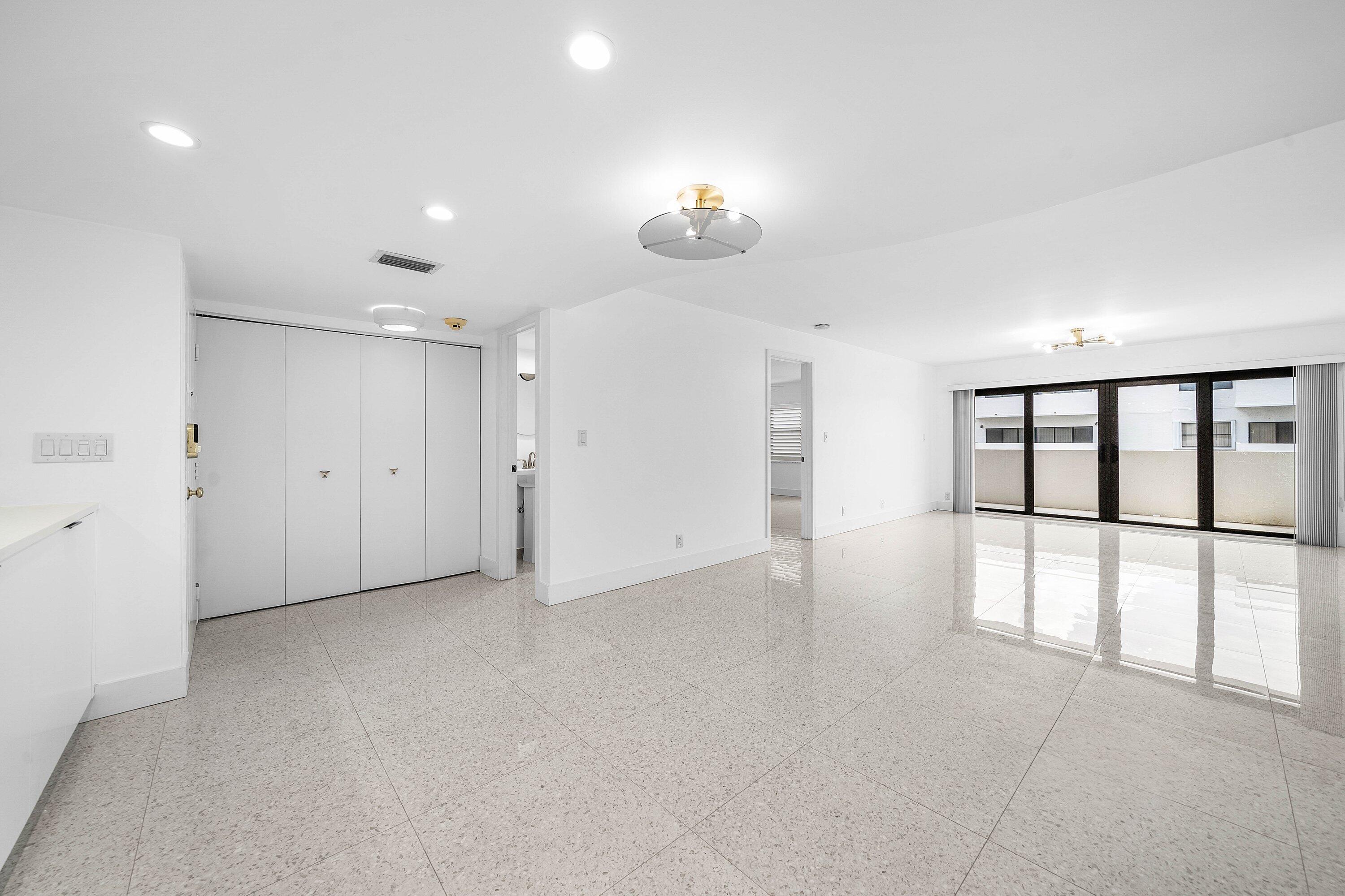 Beach House - Residential Lease