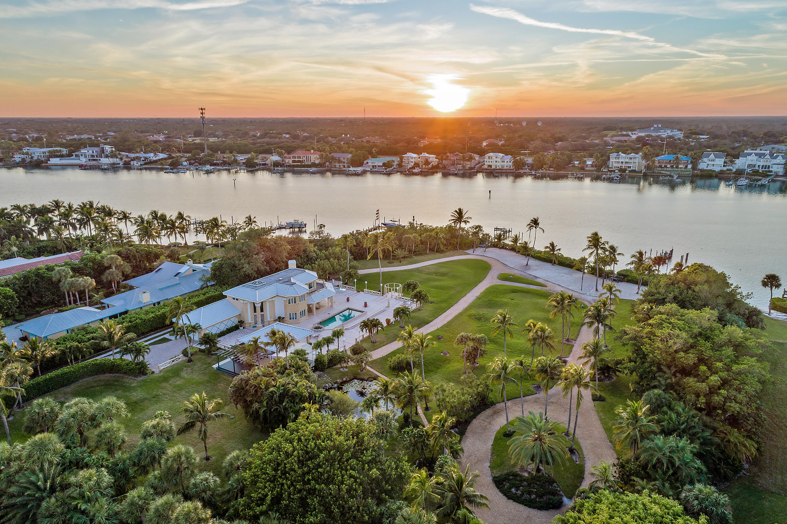 Jupiter Island - Land