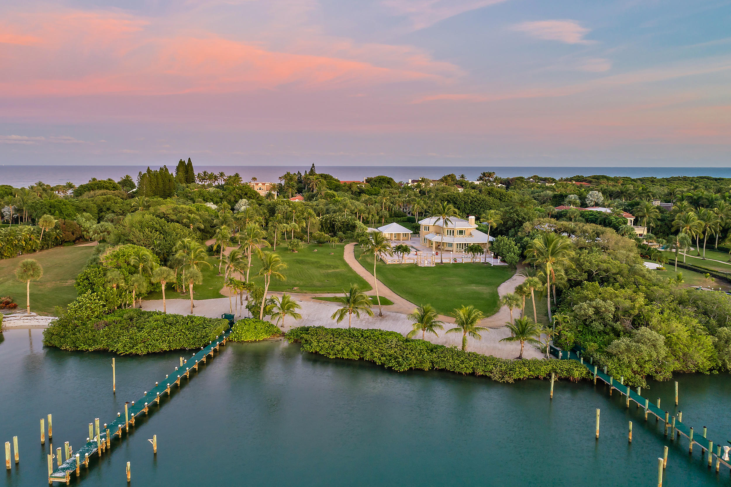 Jupiter Island - Land