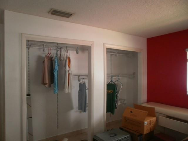 Paradise Gardens Sec 4 76 - Residential