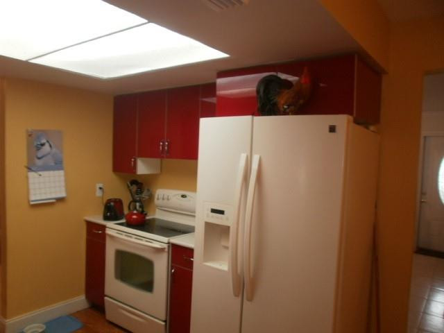 Paradise Gardens Sec 4 76 - Residential