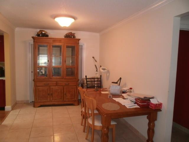Paradise Gardens Sec 4 76 - Residential