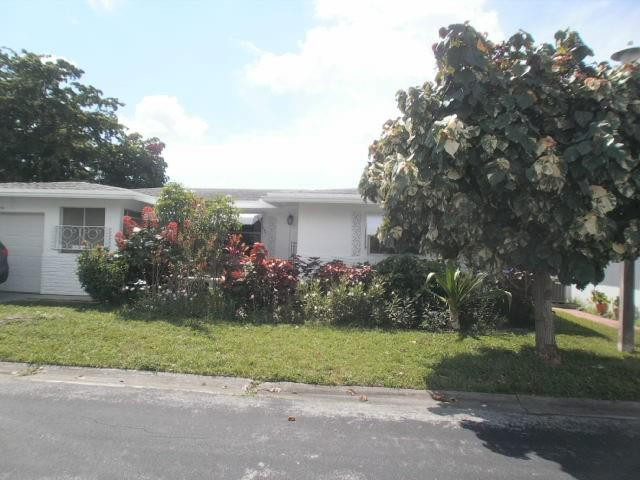 Paradise Gardens Sec 4 76 - Residential