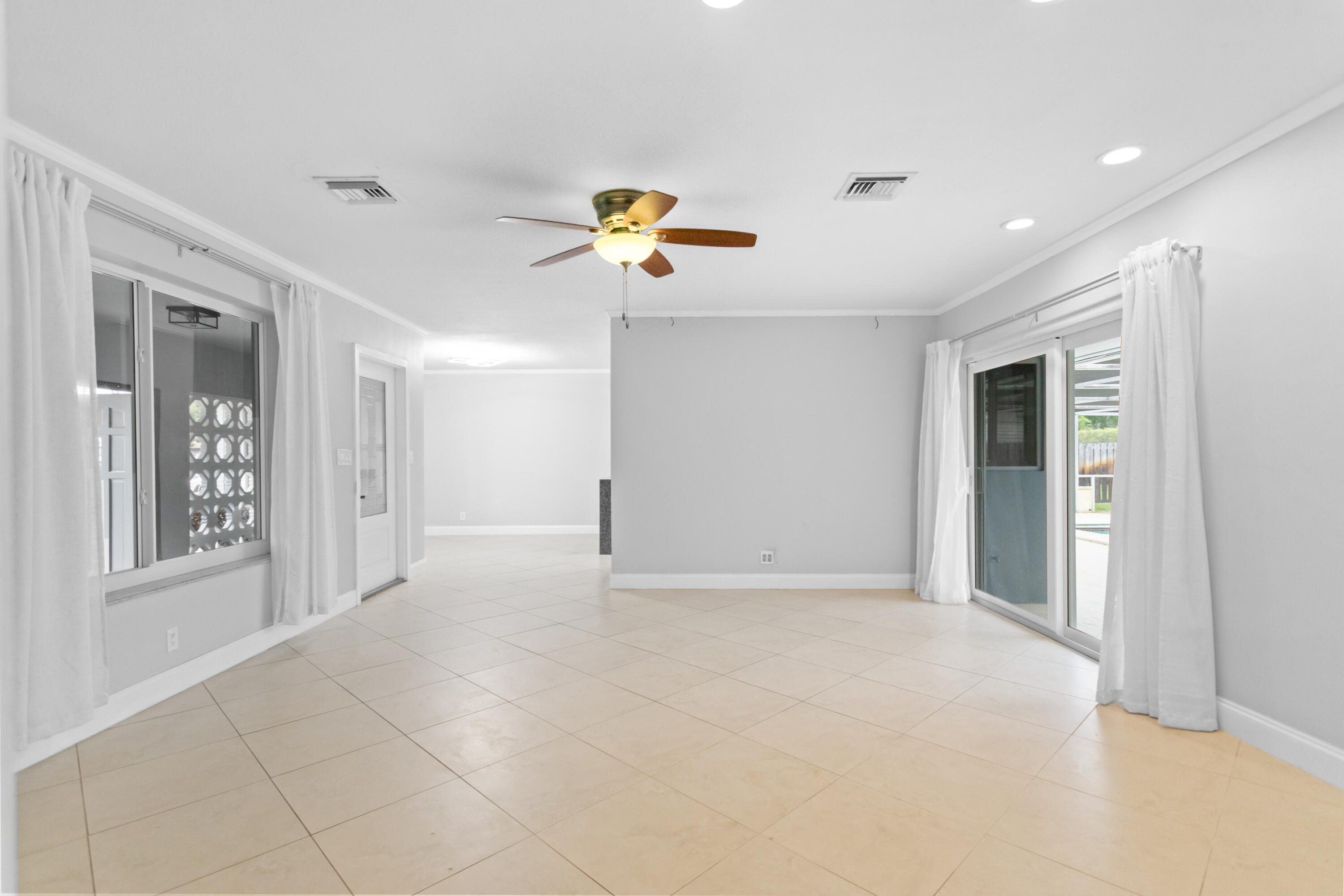 PLANTATION PARK 6TH ADD DIV - Residential