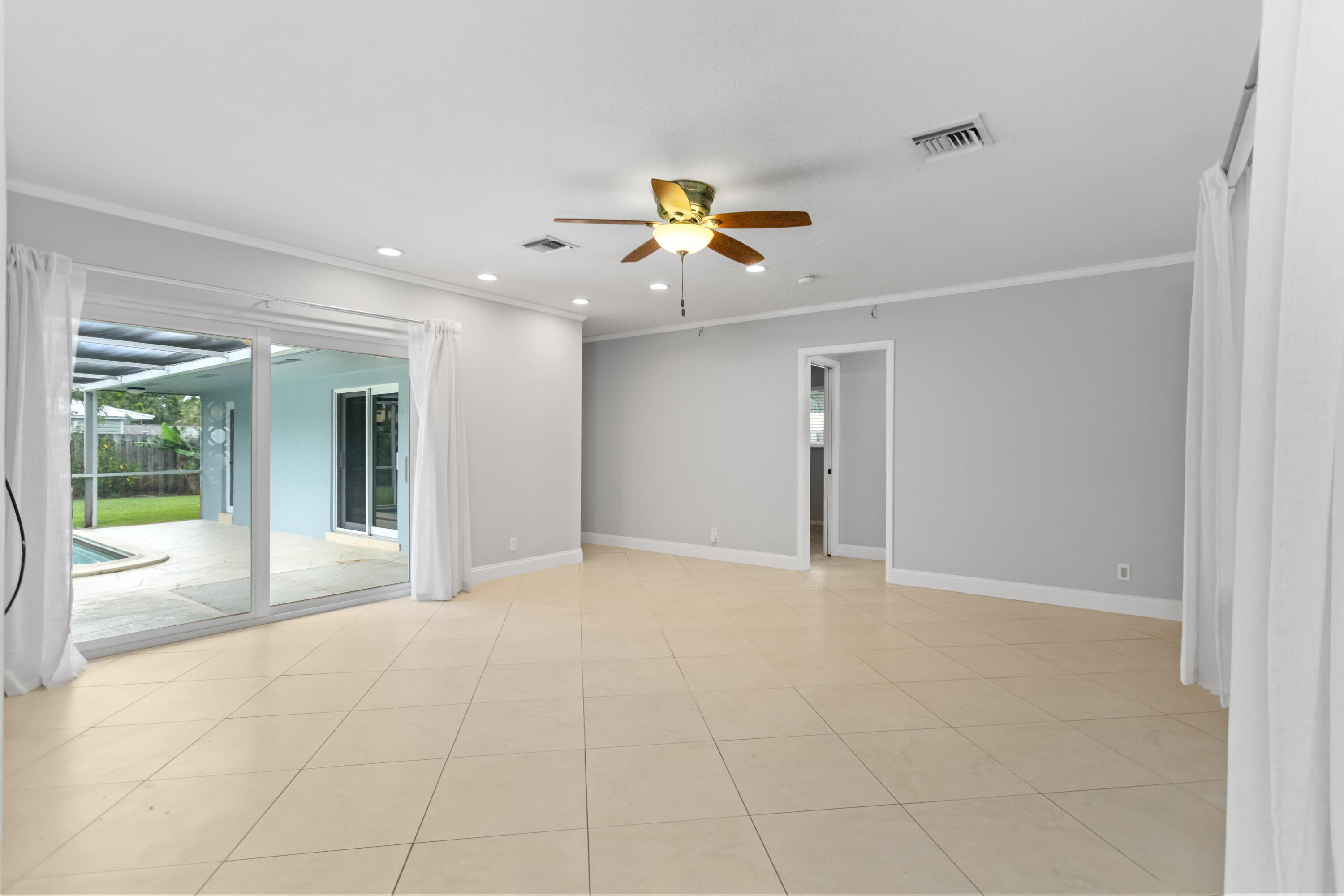 PLANTATION PARK 6TH ADD DIV - Residential