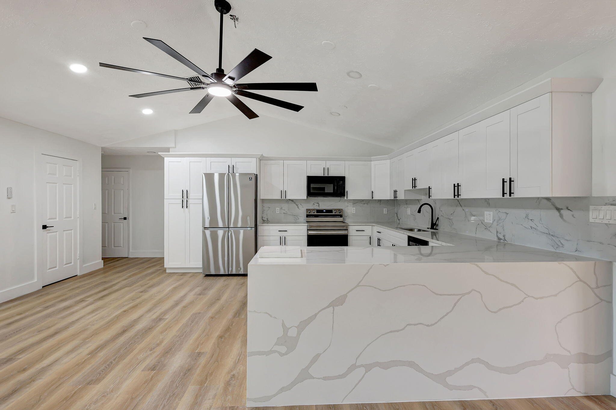 BELLE VISTA - Residential