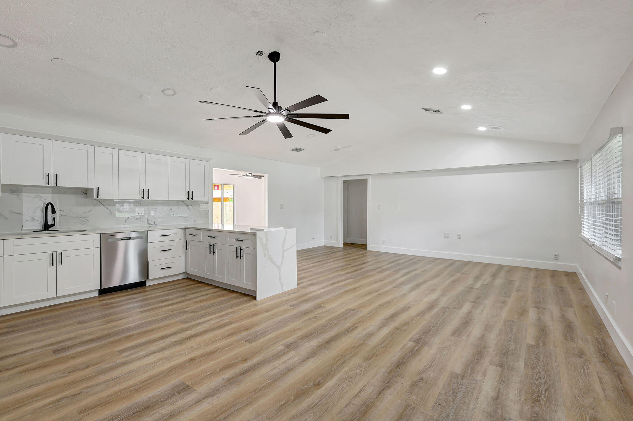 BELLE VISTA - Residential