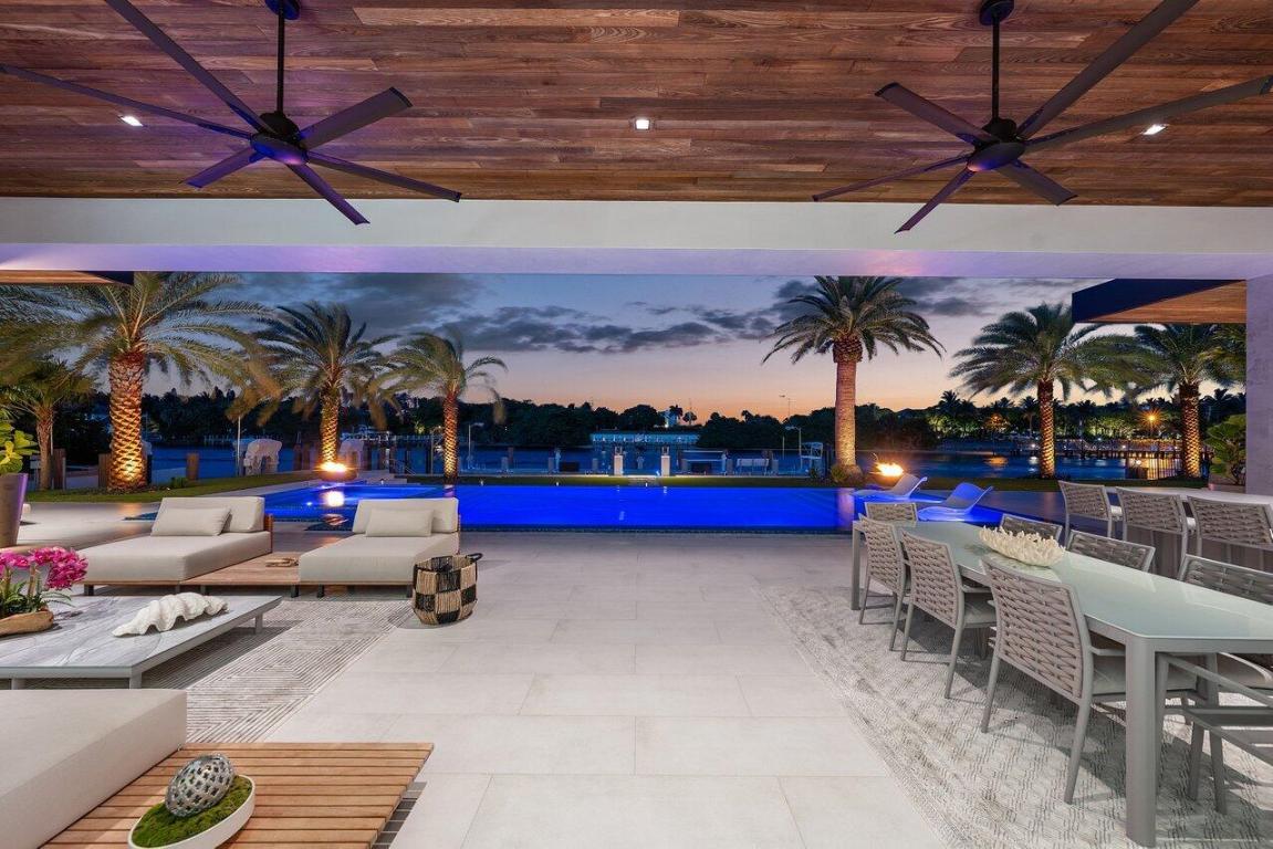 VENETIAN ISLES 3RD SEC - Residential