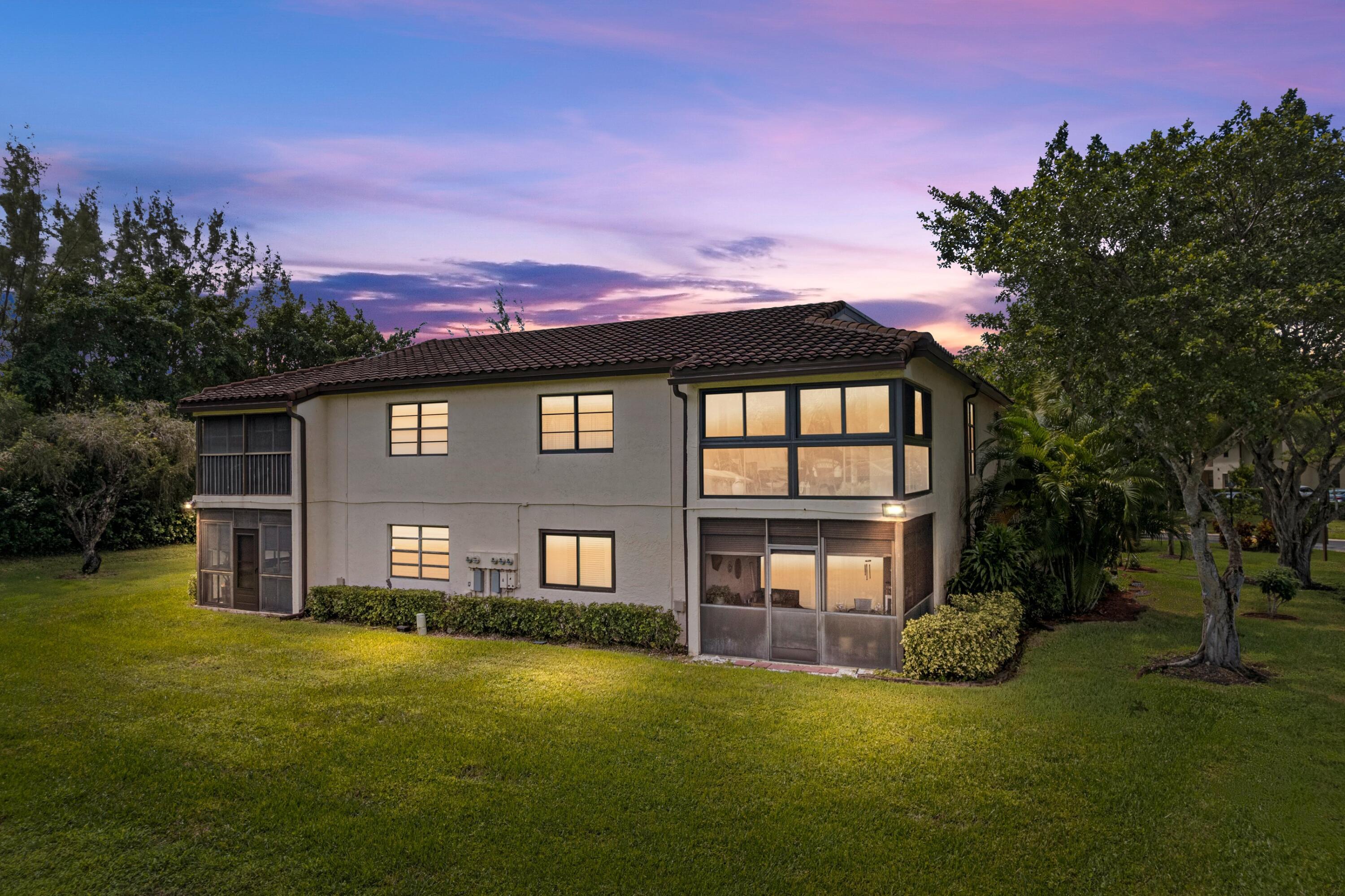 GLADES OF BOCA LAGO CONDO - Residential