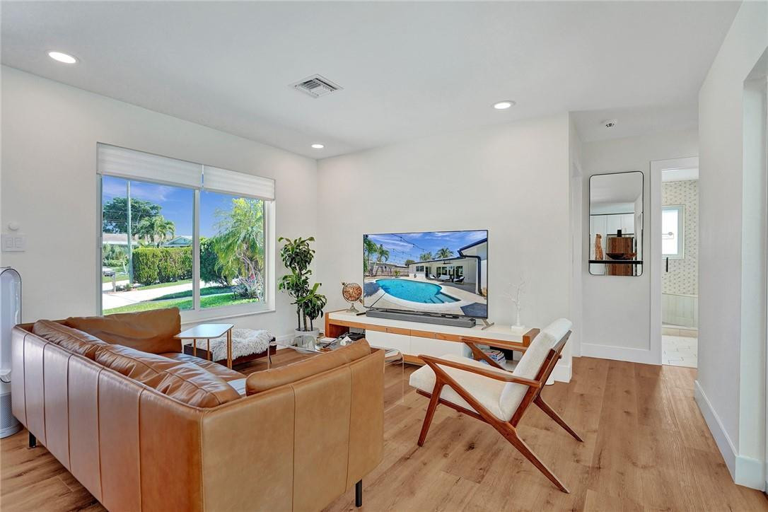 Tamarac Hills 1st Sec 57- - Residential