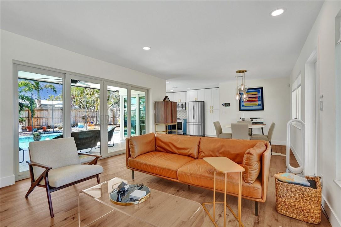 Tamarac Hills 1st Sec 57- - Residential