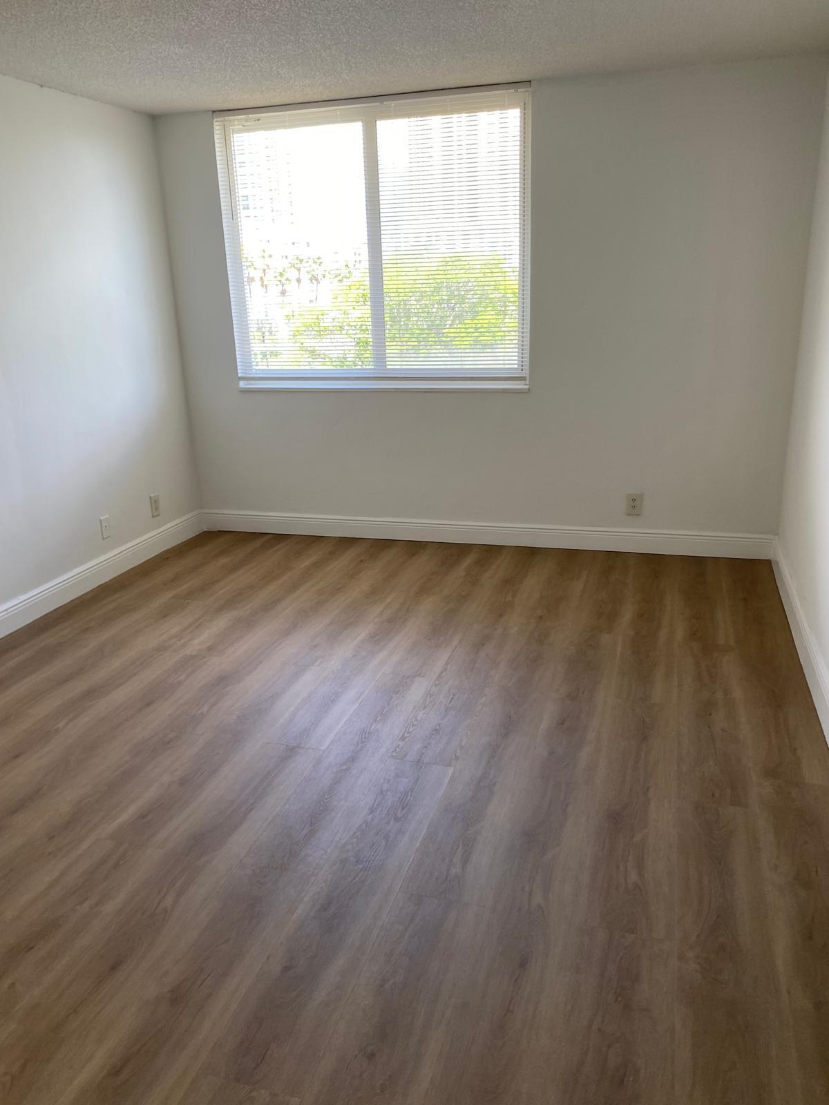 DADELAND PLACE CONDO - Residential Lease