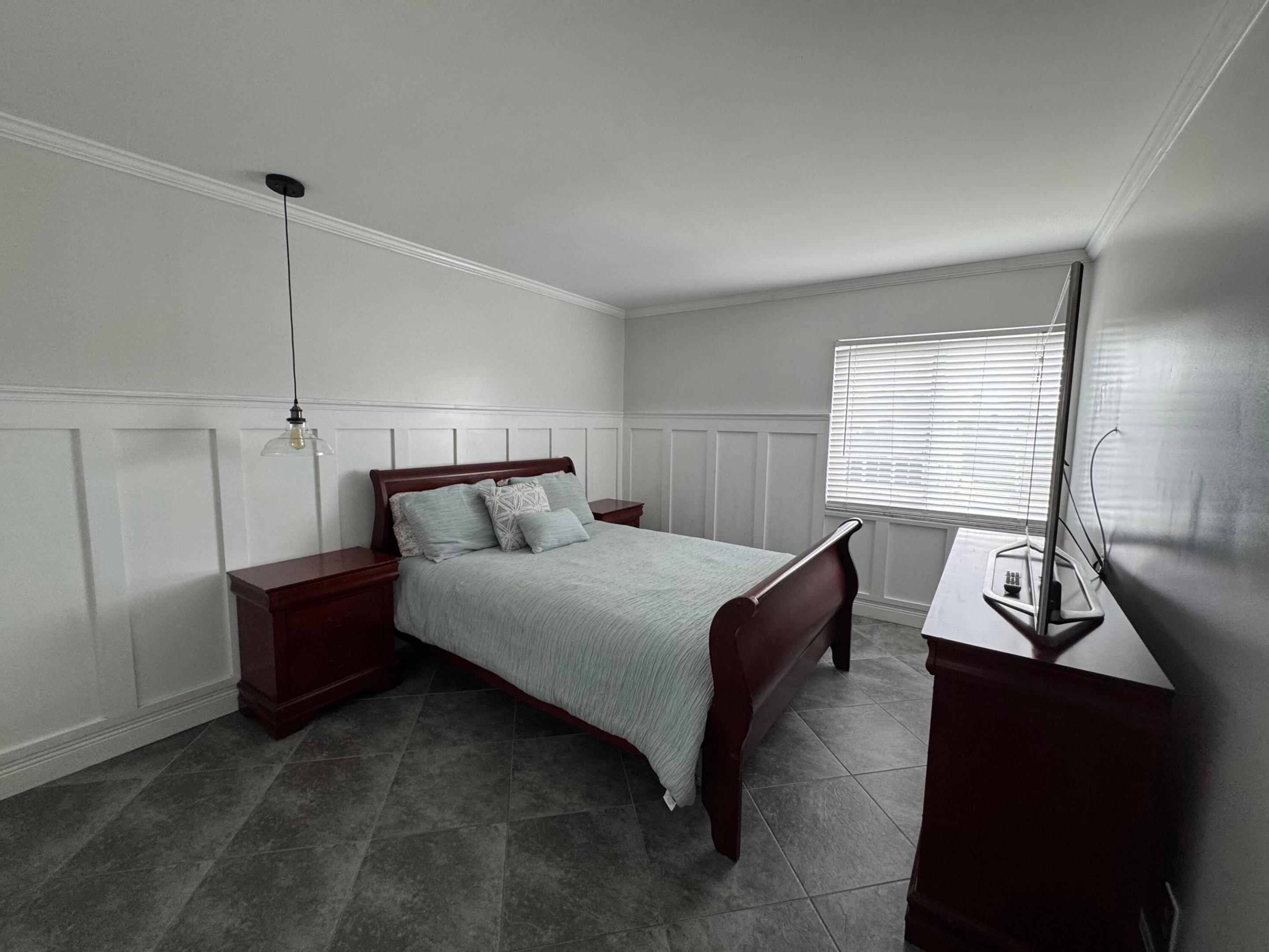 KINGS POINT - Residential