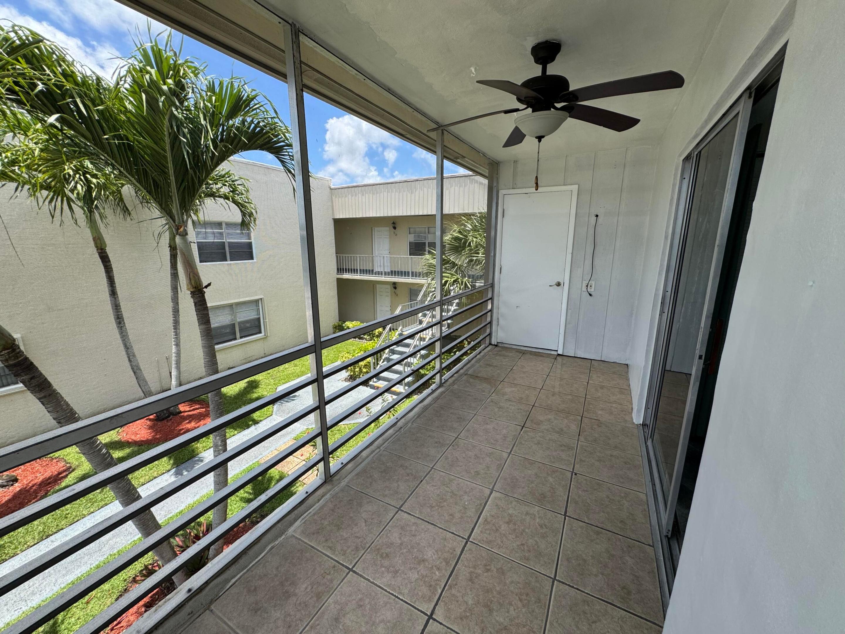 KINGS POINT - Residential