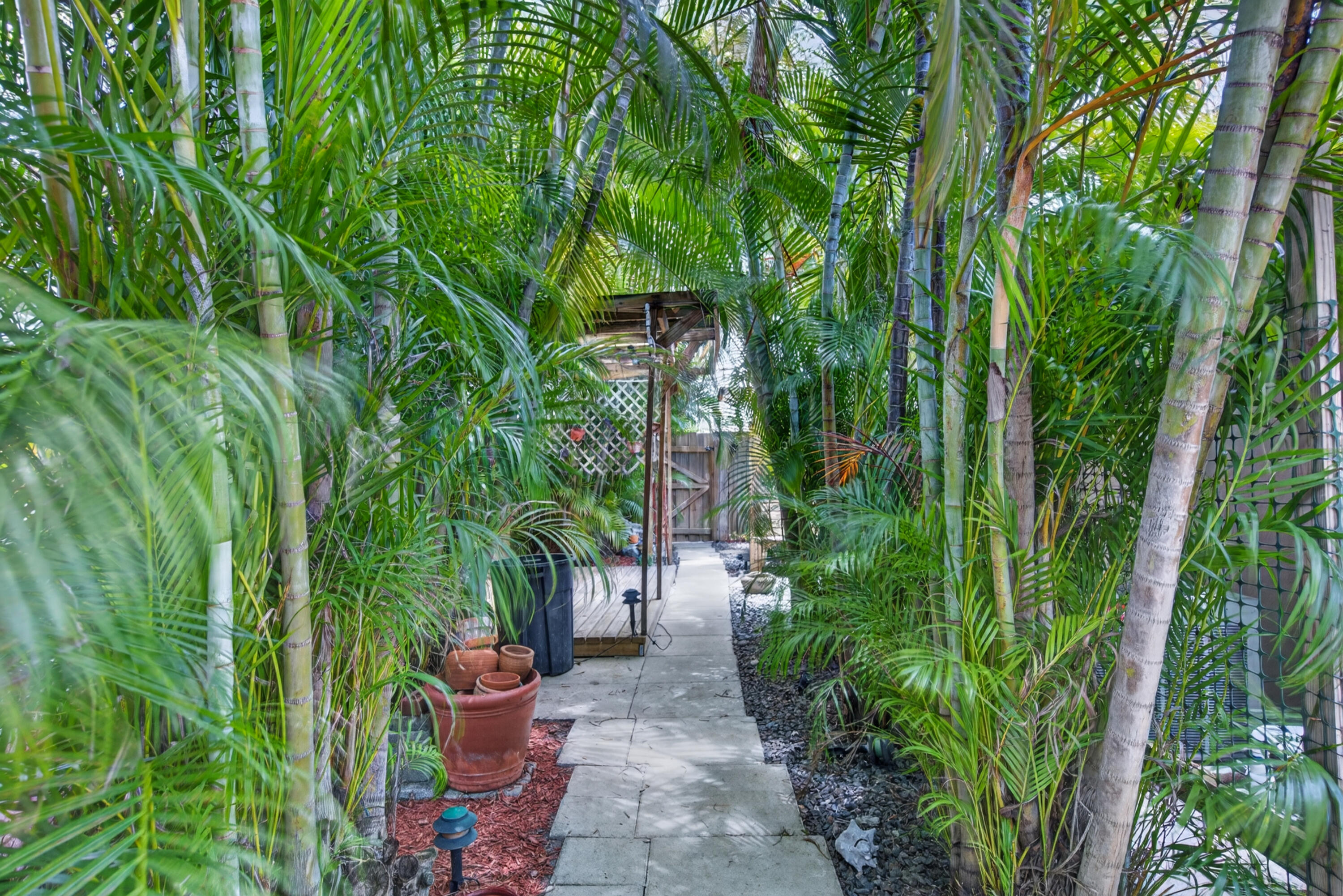 CHERRY HOLLOW - Residential