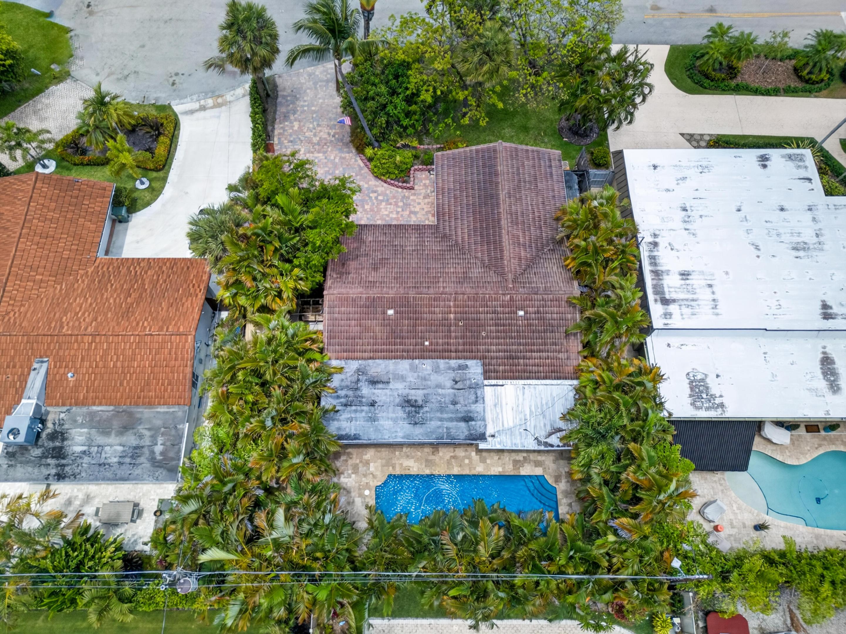 CHERRY HOLLOW - Residential