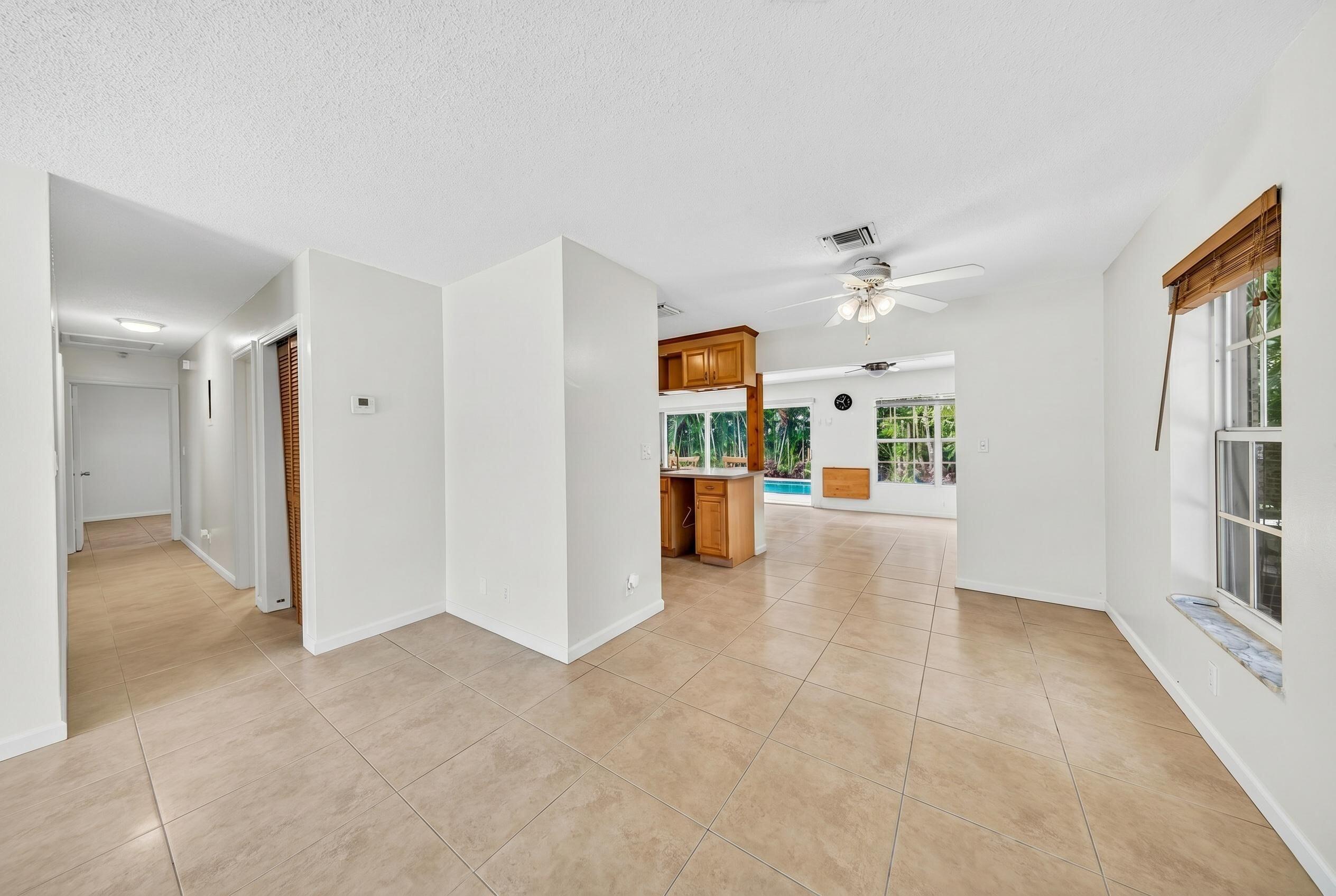 CHERRY HOLLOW - Residential