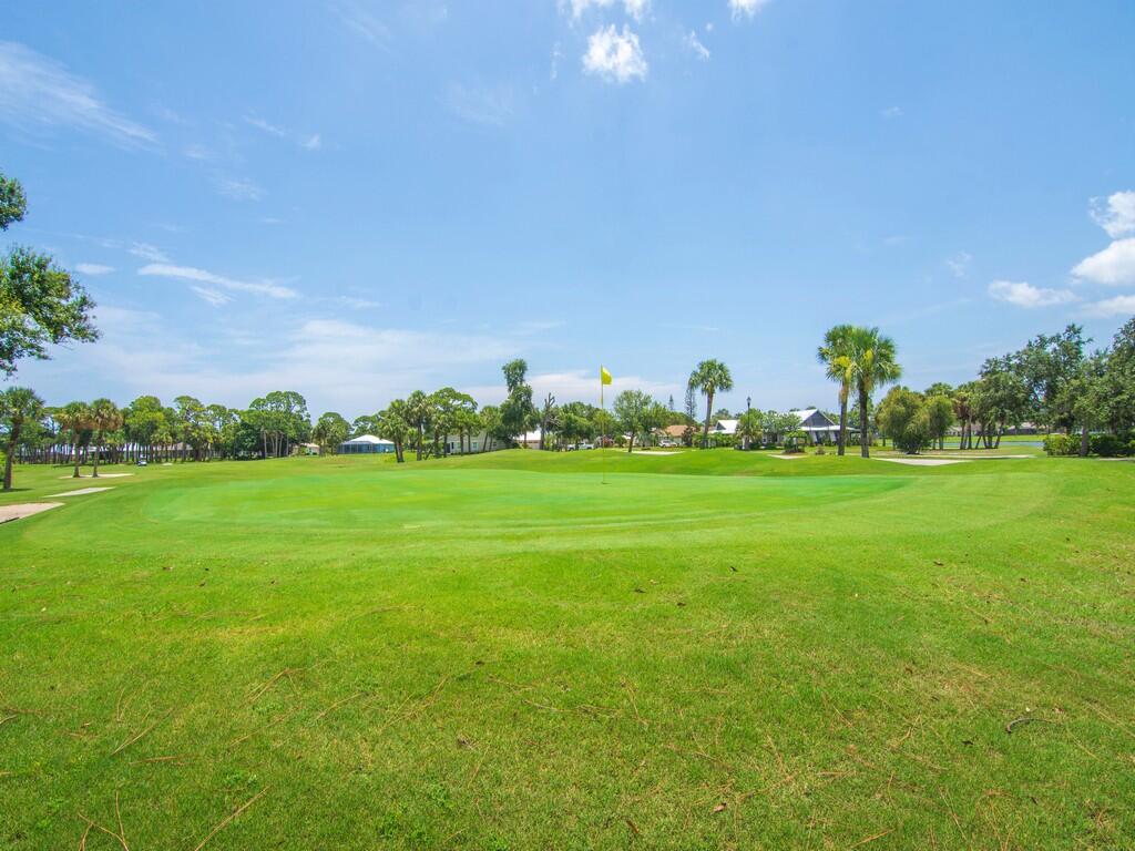 GATOR TRACE CONDOMINIUM 1 - Residential