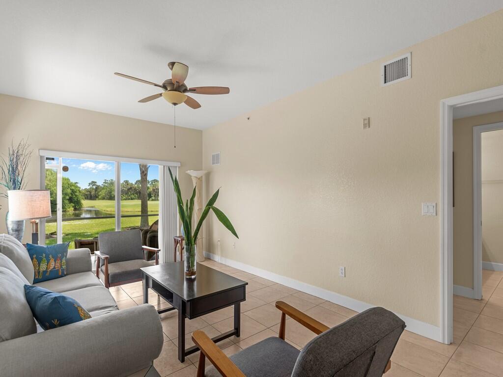GATOR TRACE CONDOMINIUM 1 - Residential