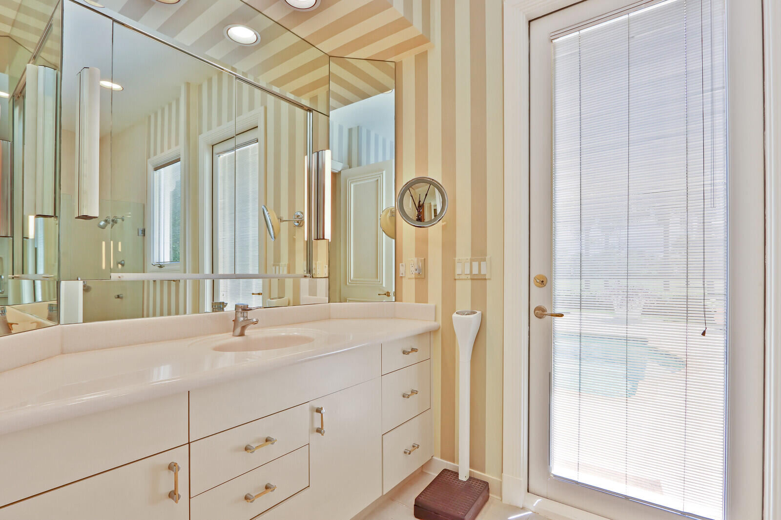 FRENCHMANS CREEK PAR D - Residential