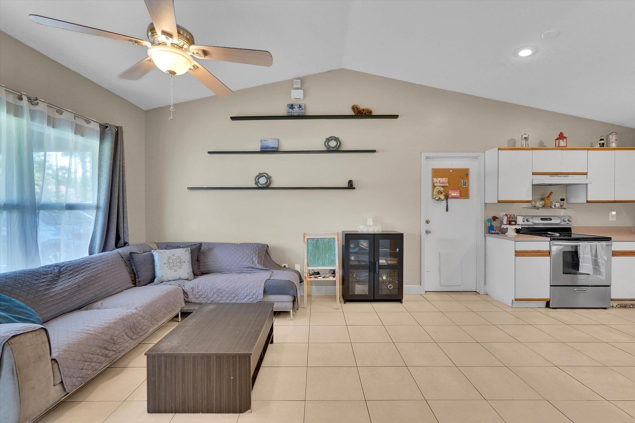 Acreage & Unrec - Residential