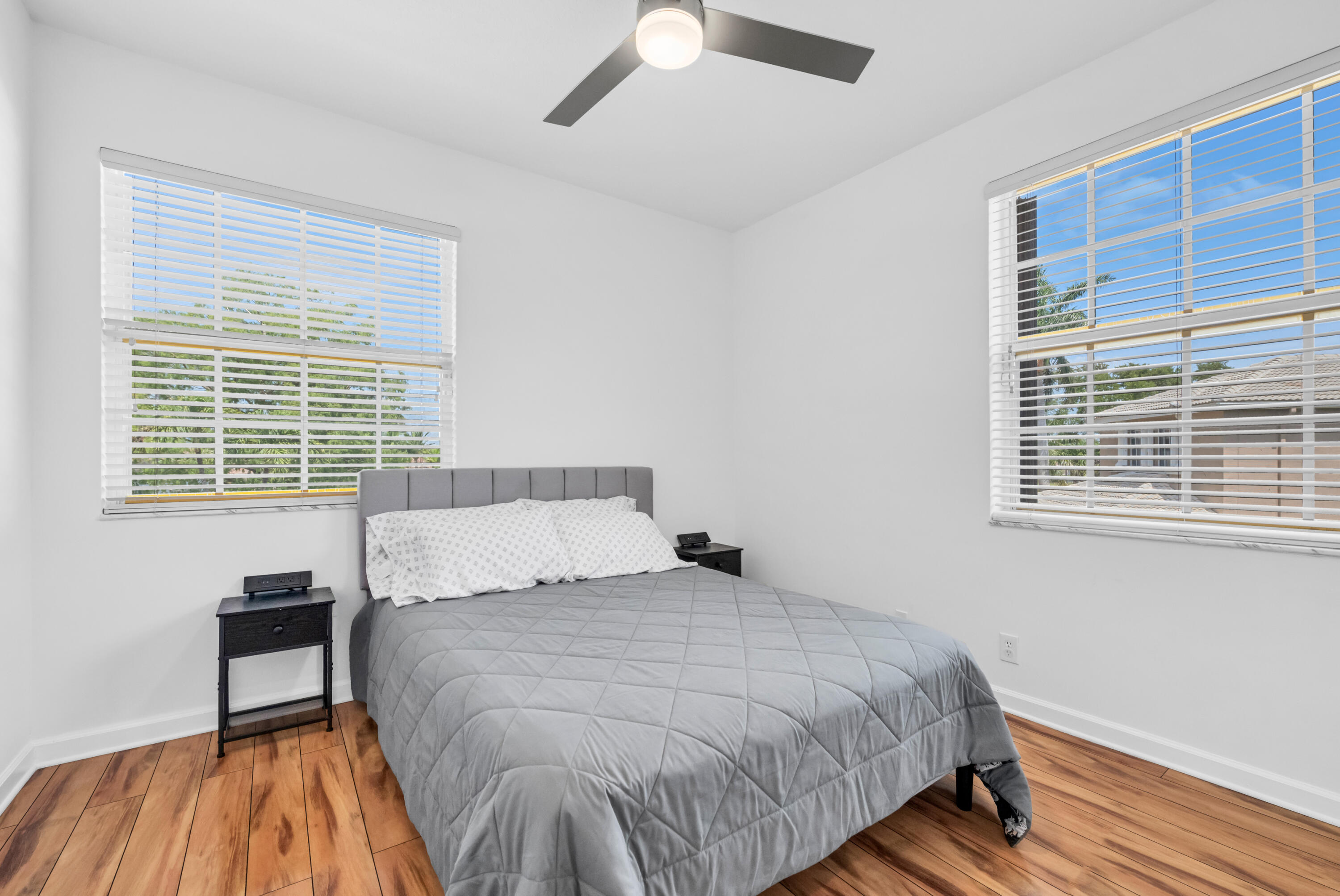 WYNDHAM LAKES CENTRAL - Residential