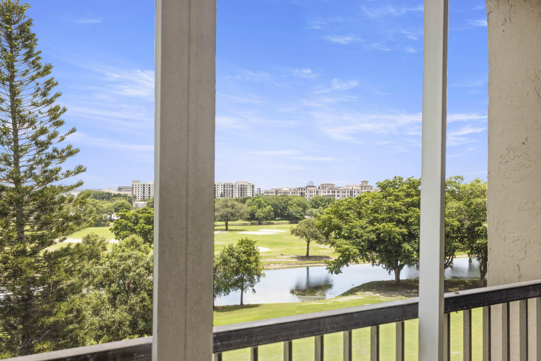 ROLLING HILLS GOLF AND TENNIS - Residential