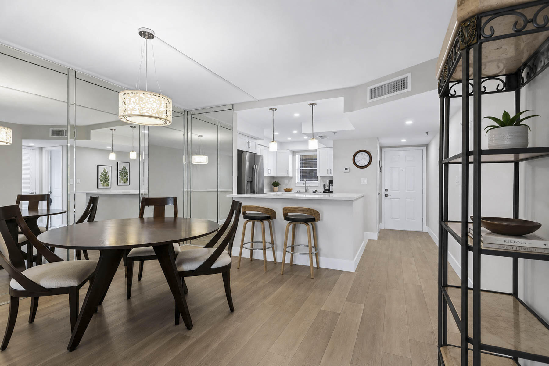 ROLLING HILLS GOLF AND TENNIS - Residential