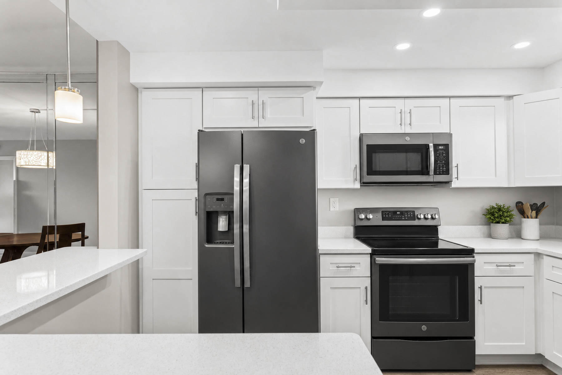 ROLLING HILLS GOLF AND TENNIS - Residential
