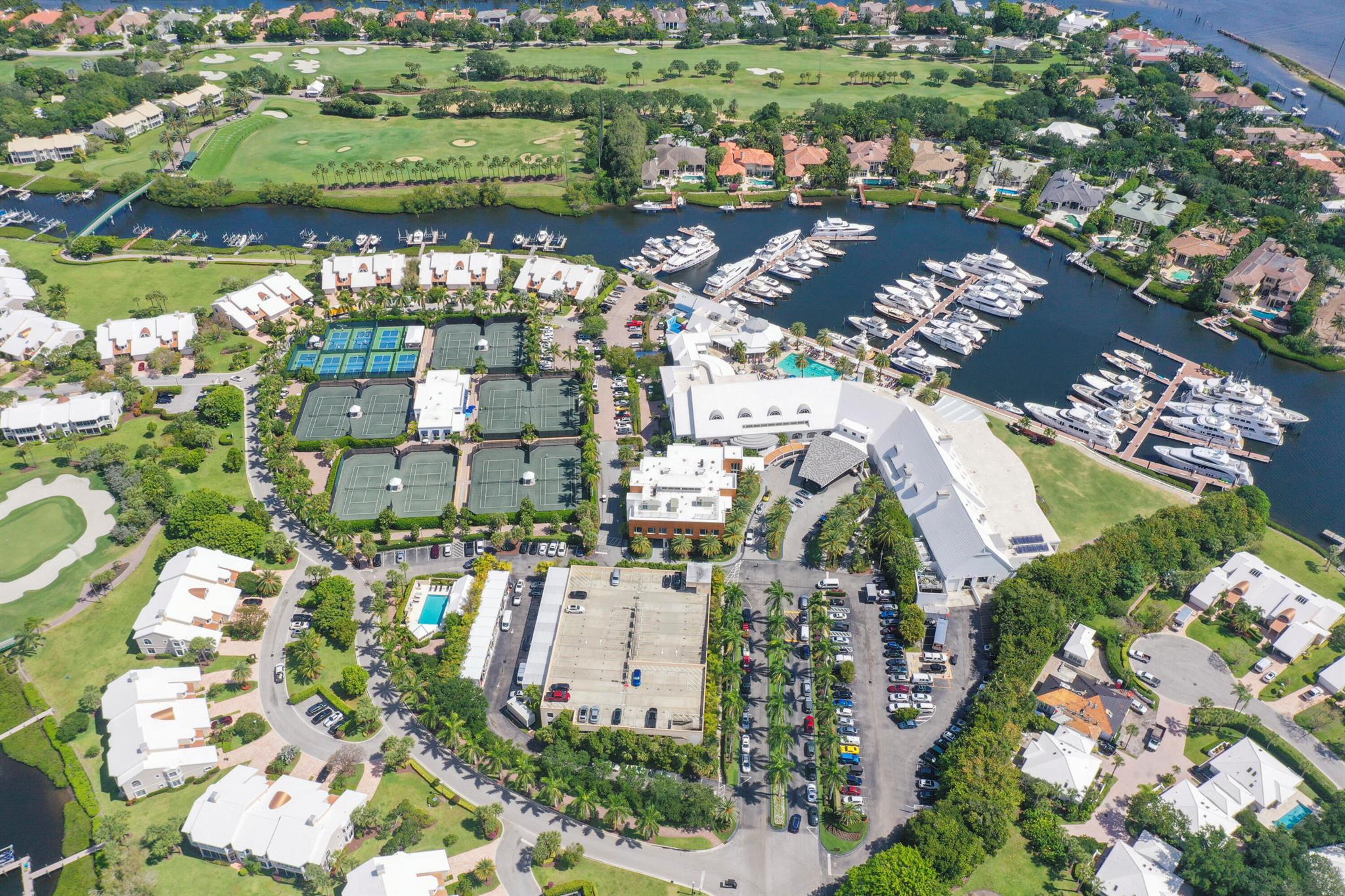 ADMIRALS COVE PAR A 2 - Residential