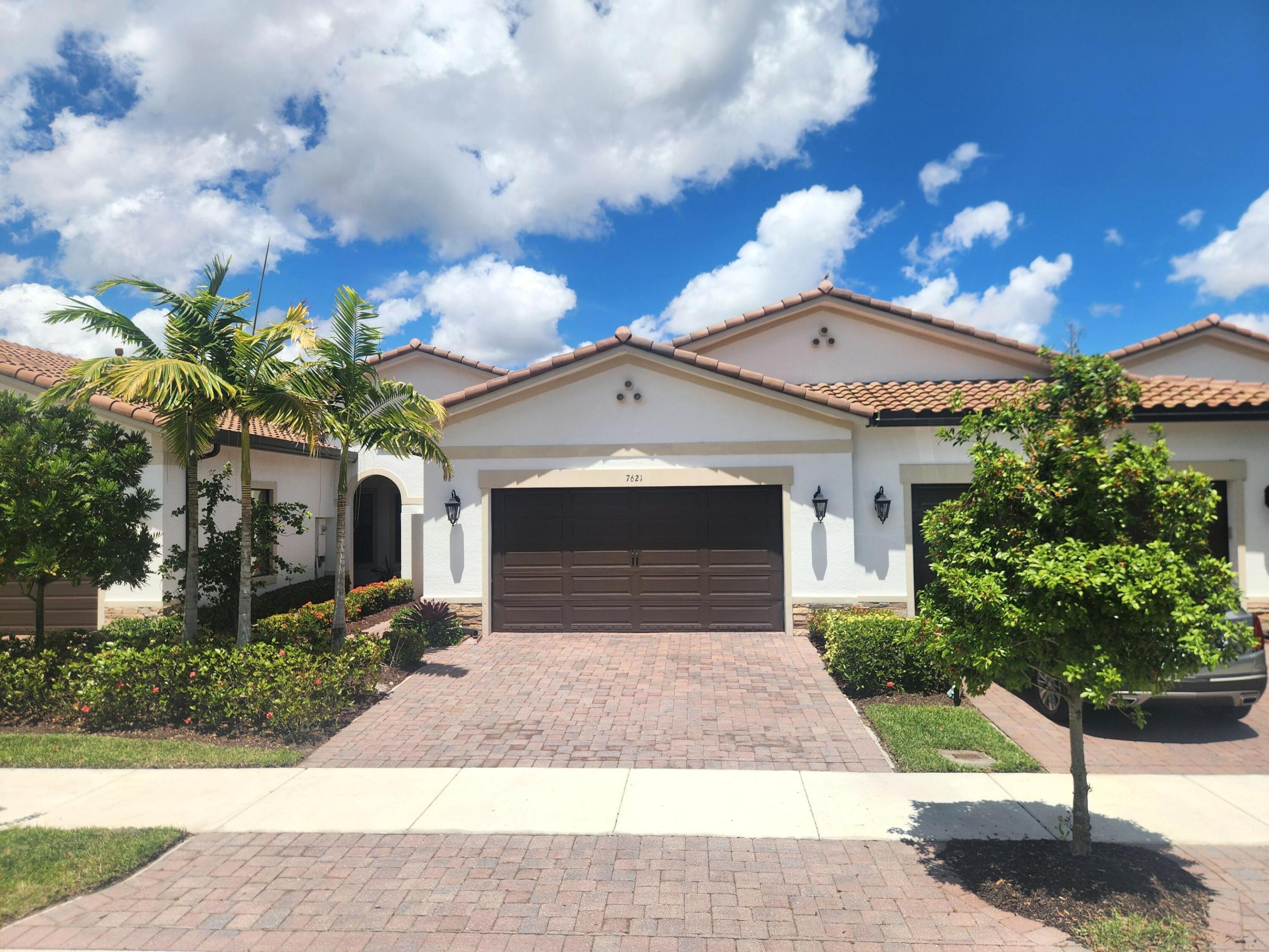 MCJUNKIN FARMS PLAT - Residential