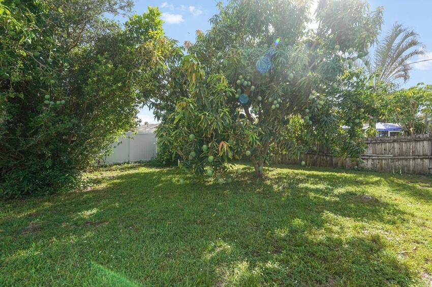 FRANWOOD PINES - Residential