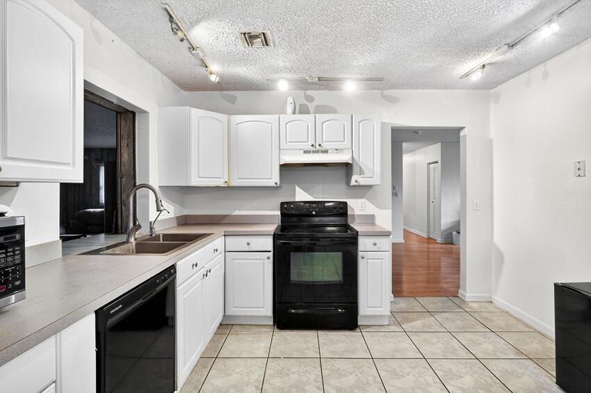 FRANWOOD PINES - Residential