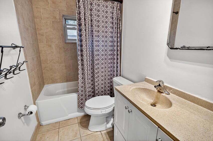 FRANWOOD PINES - Residential