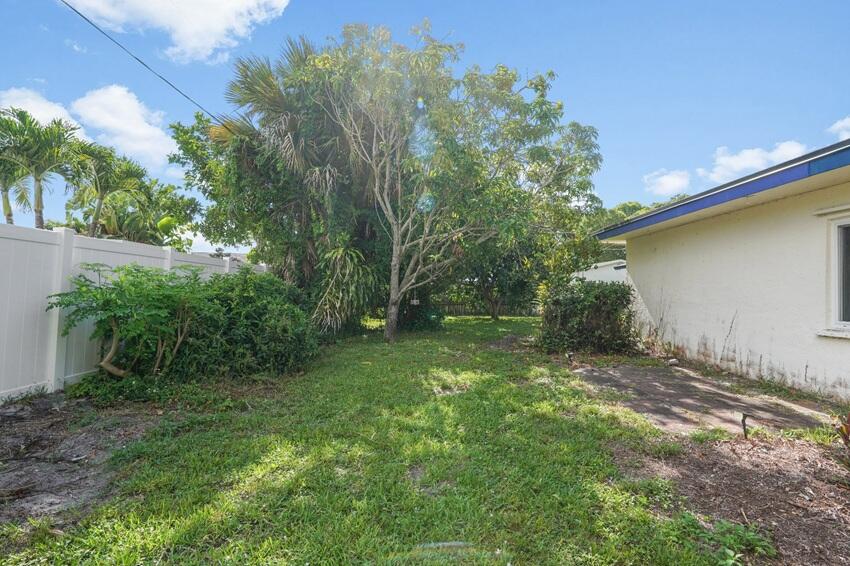 FRANWOOD PINES - Residential