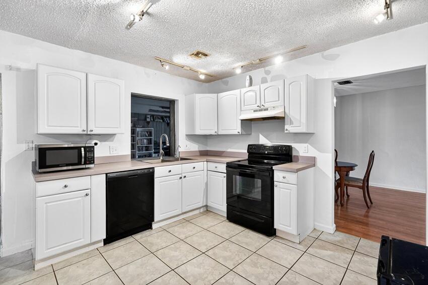 FRANWOOD PINES - Residential