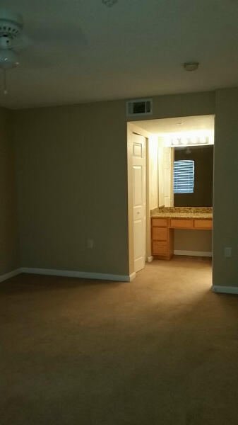 THE CLUB AT ST LUCIE WEST, A CONDOMINIUM - Residential Lease