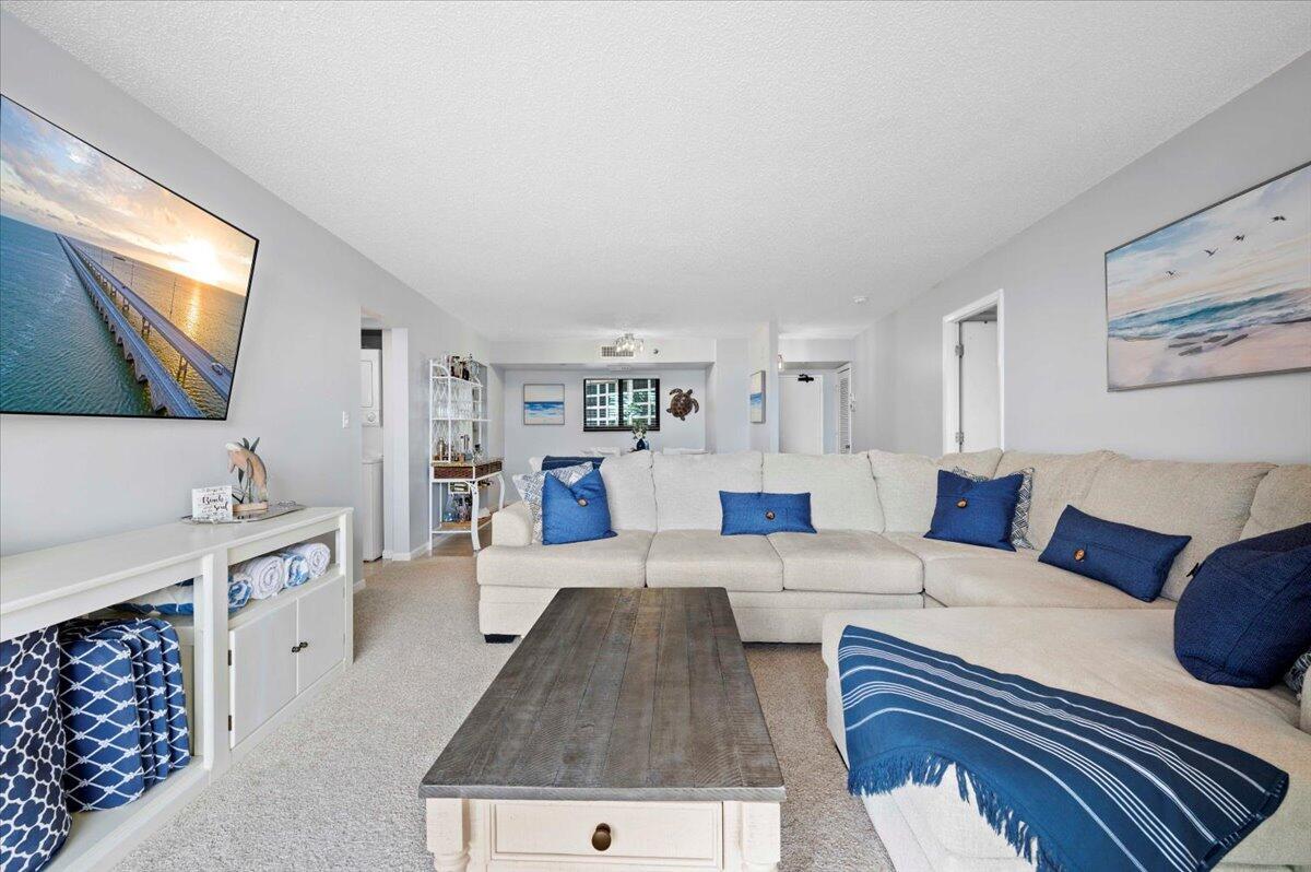 OCEAN TRAIL CONDO II - Residential Lease