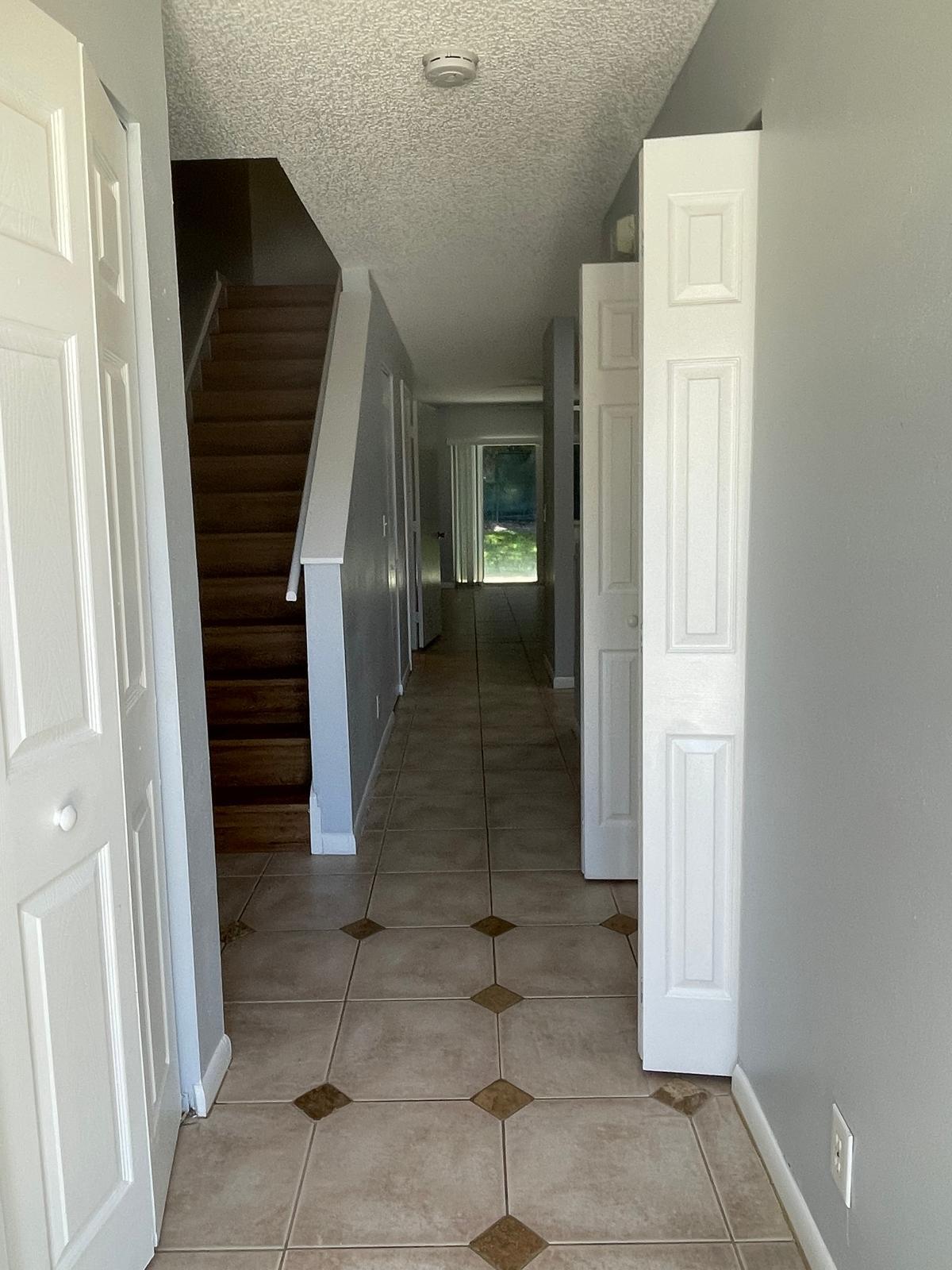 SANTA CRUZ - Residential Lease
